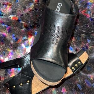 Black Leather Women's Sandals